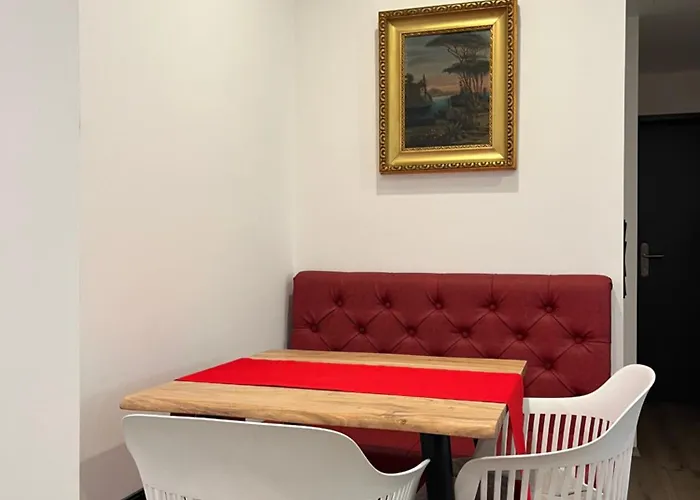 Rudolfquartier Linz, Rudolfstraße * Linz